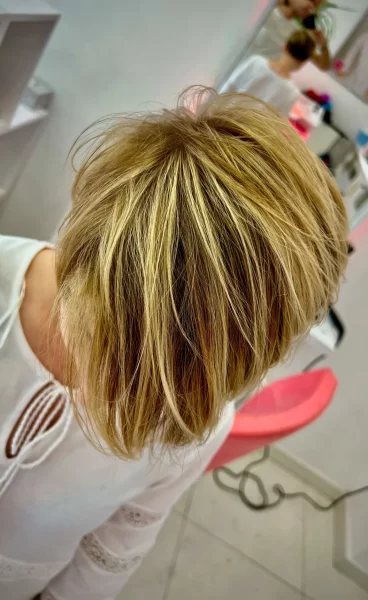Balayage par scurt la Thomas Coiffeur Francais